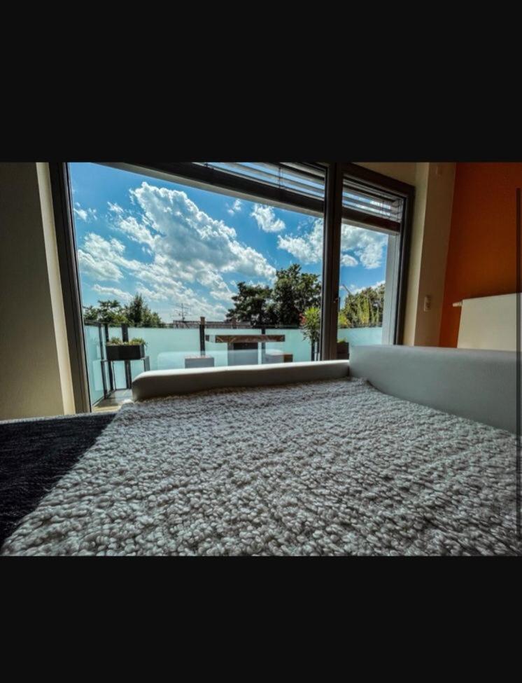 Zimmer - Modernes Apartment Mit 45 Qm. シュトラウビング エクステリア 写真